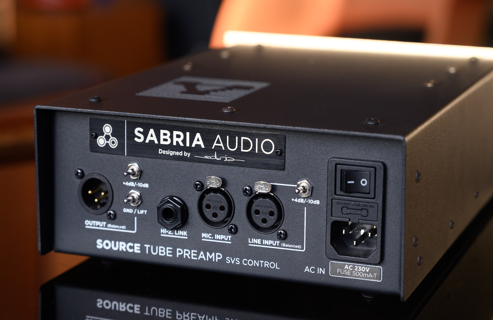 Sabria-Audio Source Tube Preamp Back